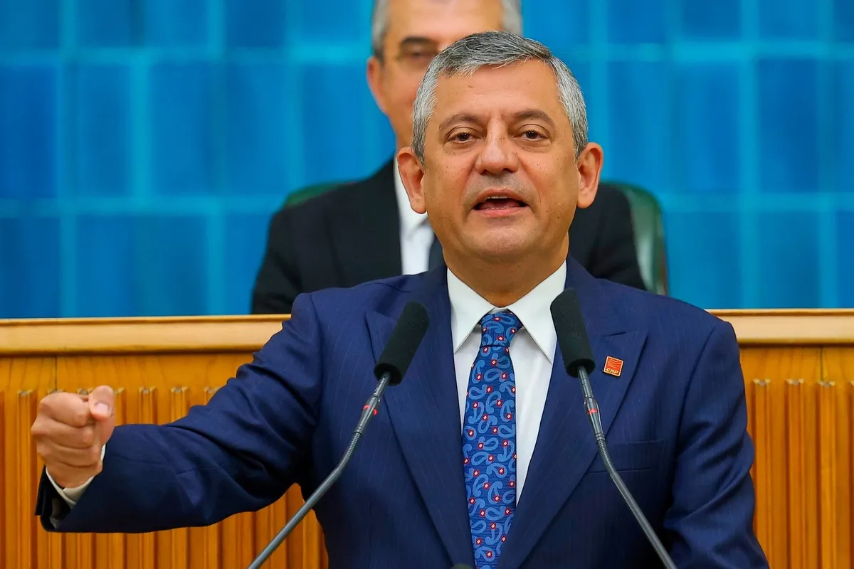 1784552430919.jpeg CHP'de "mutlak butlan" depremi büyüyor! Samsun İl Başkanlığı'nda devir teslim krizi kamerada-4
