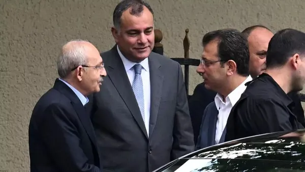 delege-lobisi-1696121372157.jpeg Delege lobisi! CHP'de kılıçlar çekildi: İmamoğlu, kongre delegelerini 3 lüks otelde yemeğe davet etti-6