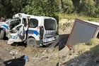 İzmir’de facia! Freni patlayan tır 10 aracı biçti: 1 polisimiz şehit oldu | Olay yerinde fren izi detayı