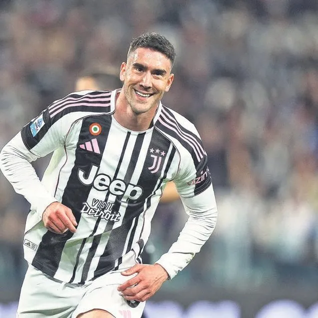 Vlahovic’e yakın takip