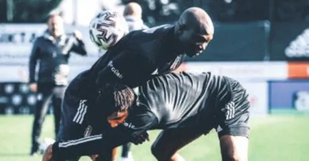 Lider Beşiktaş'ın keyfi yerinde! Aboubakar ve Rossier idmanda güreşti