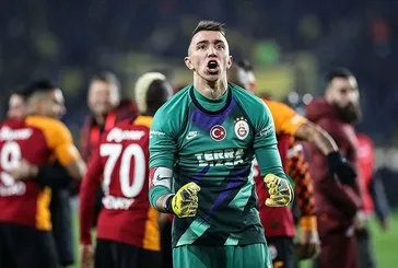 Fernando Muslera'dan haber var! Kırık olduğu iddiasıyla gündeme gelmişti: Peki sağlık durumu nasıl?
