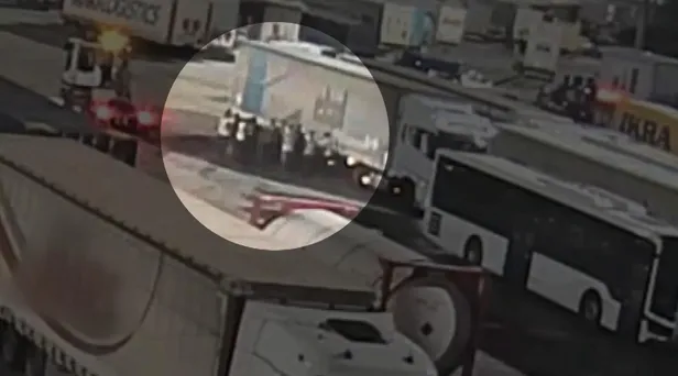 FETÖ'cü emniyet müdürü Harun Özdeş'in yakalanma anı kameralar tarafından görüntülendi!-4