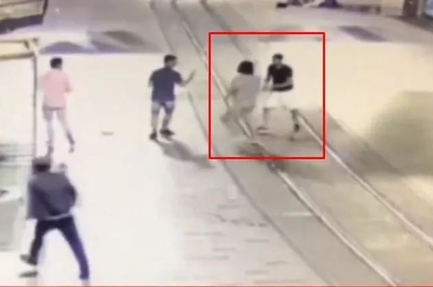 Son dakika:  İTÜ'lü Halit Ayar'ın bıçaklanma videosu ortaya çıktı | Halit Ayar ölmeden önceki son görüntüleri