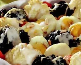 Fırında Karnabaharlı Ve Brokolili Yumurta Tarifi