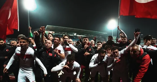 24 yıl sonra Dünya Kupası: Esra Erol ve Sezen Aksu'nun milli maç coşkusu