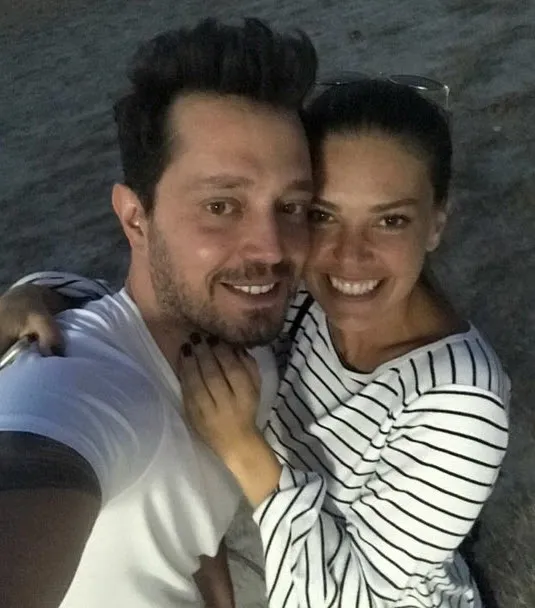 Aslı Enver eski sevgilisi Murat Boz'u stalklarken hiç yapmaması gerekeni yaptı ortalık karıştı! Aslı Enver-Murat Boz cephesinde neler oluyor?-5
