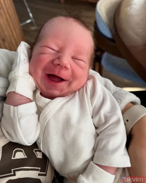 Berkay Hardal ve Dilan Telkök’ün oğulları Royan 3 aylık oldu! Pozlarına yorum yağdı: “Dayanılmaz bir tatlılığı var” - 8