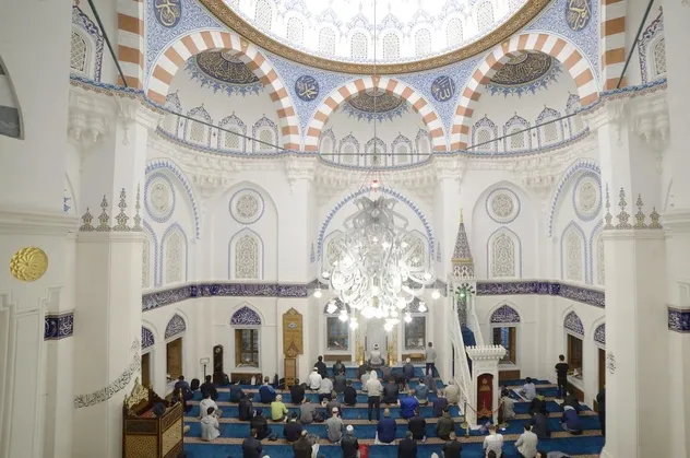 Danimarka’da ilk teravih namazı kılındı