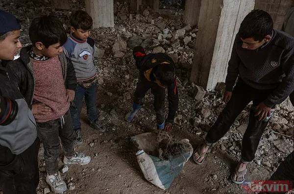 Yıllar sonra o mahalleye girildi! Ceset parçaları ve kemikler hala sokaklarda... Nedir bu Tadamon katliamı? - 2