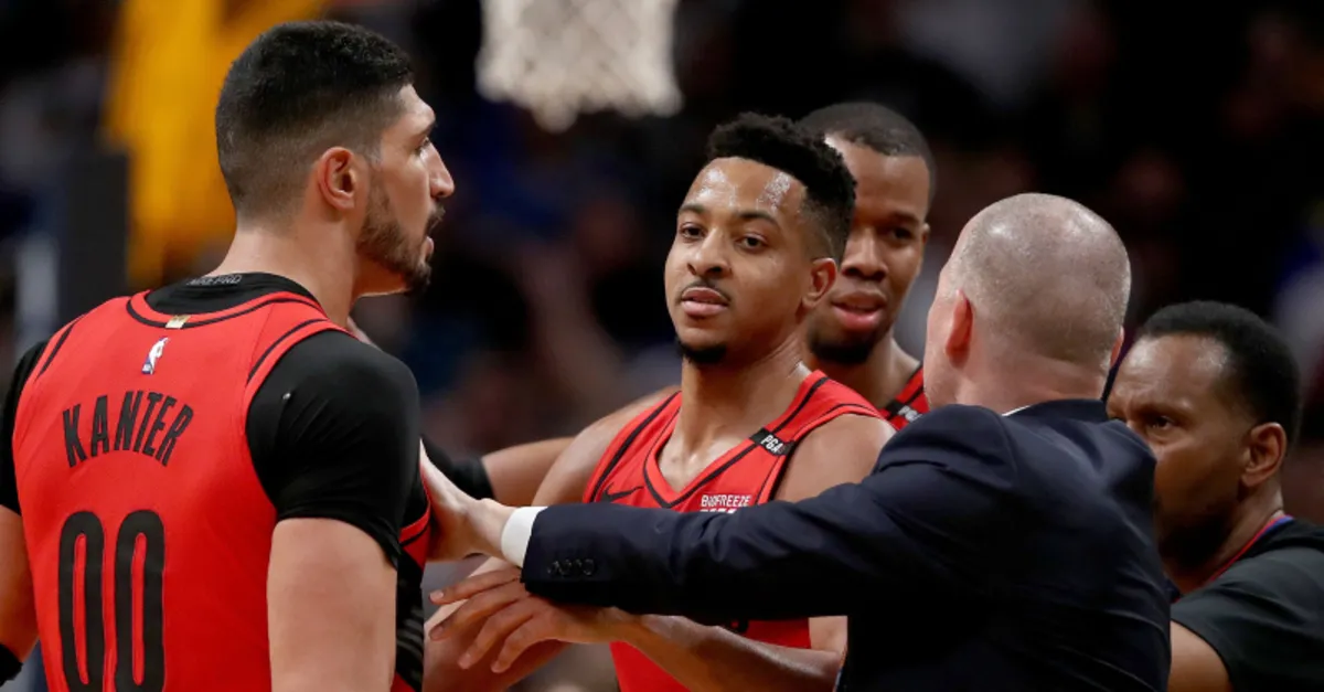 NBA’de FETÖ’cü Enes Kanter’e büyük tepki! Berbatsın