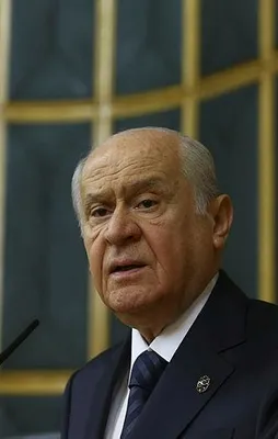 Bahçeli'den Akşener'in partisine sert sözler