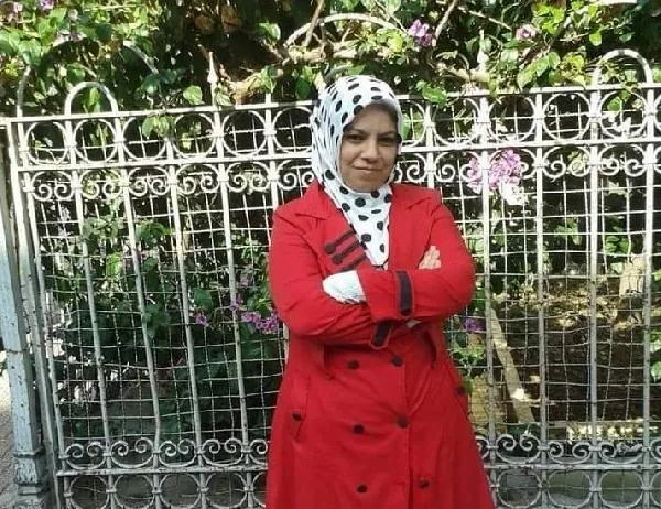 Eski eşini başından vurarak öldürdü