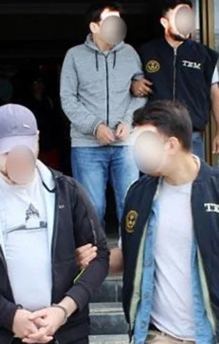 Son dakika:  'ByLock' kullanıcısı olduğu tespit edilen 4 öğretmen gözaltına alındı