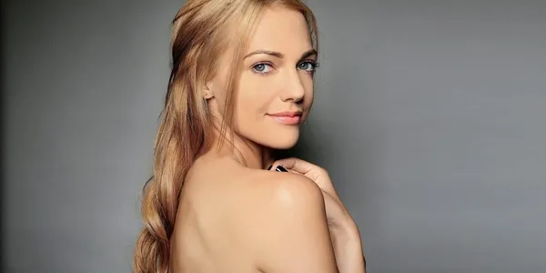 Meryem Uzerli, 'Hollywood yanağı' yaptırdı-3