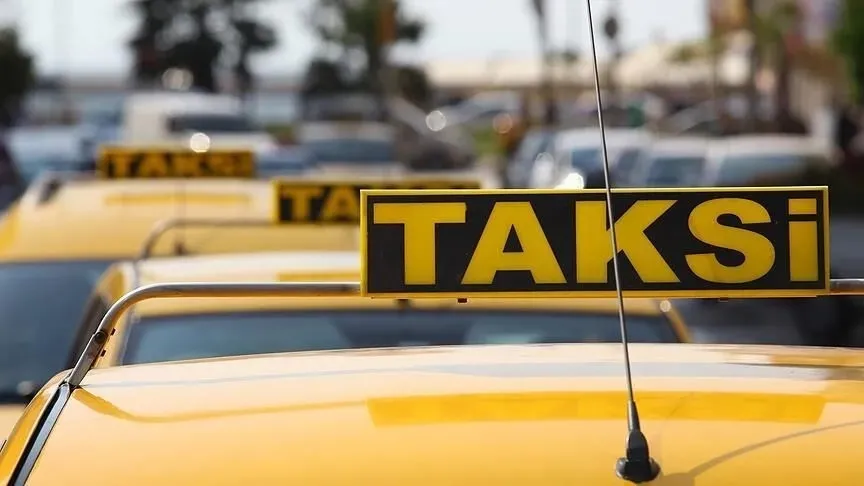 1788560322963.jpeg Fahiş servis fiyatlarına veli çözümü: Dört çocuk aynı taksiyle gidiyor, aile başına 22 bin TL tasarruf sağlanıyor-4