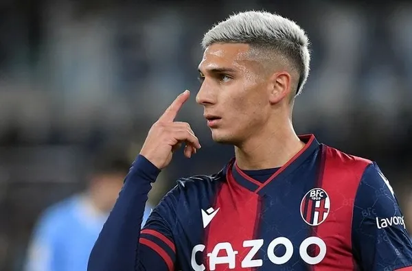 dominguez-savasi-fbahce-ve-gsaray-arjantinli-orta-saha-icin-karsi-karsiya-geldi-1692402471919.jpeg İki dev Dominguez'ın peşinde! F.Bahçe ve G.Saray Arjantinli orta saha için karşı karşıya geldi-2