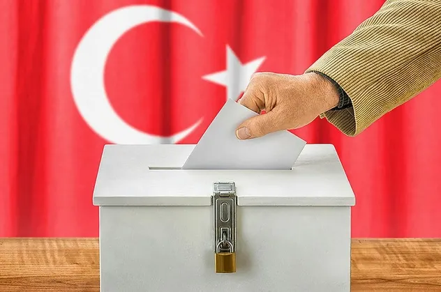 AK Parti açıkladı: Siyasi Partiler Kanunu ile Seçim Yasası'na ilişkin teklif bu ay Meclise sunulacak! Seçim barajı düşüyor mu?