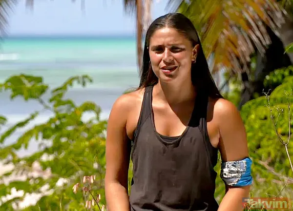 Survivor Ayşe Yüksel’in yatak pozu sevenlerini kızdırdı! Sosyal medyayı ikiye böldü! Masterchef Sergen’le aşk yaşadığı iddia ediliyordu... - 8