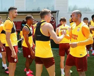 Galatasaray’da Mariano takıma veda etti