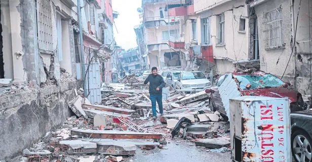 Gözyaşlarına boğulmuştu! Volkan Demirel: Kıyamet günü geldi diye düşündüm