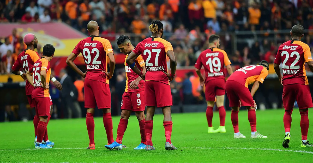 Galatasaray - Paris Saint-Germain maçı Fransız basınında! L’Equipe böyle puanladı... Falcao...