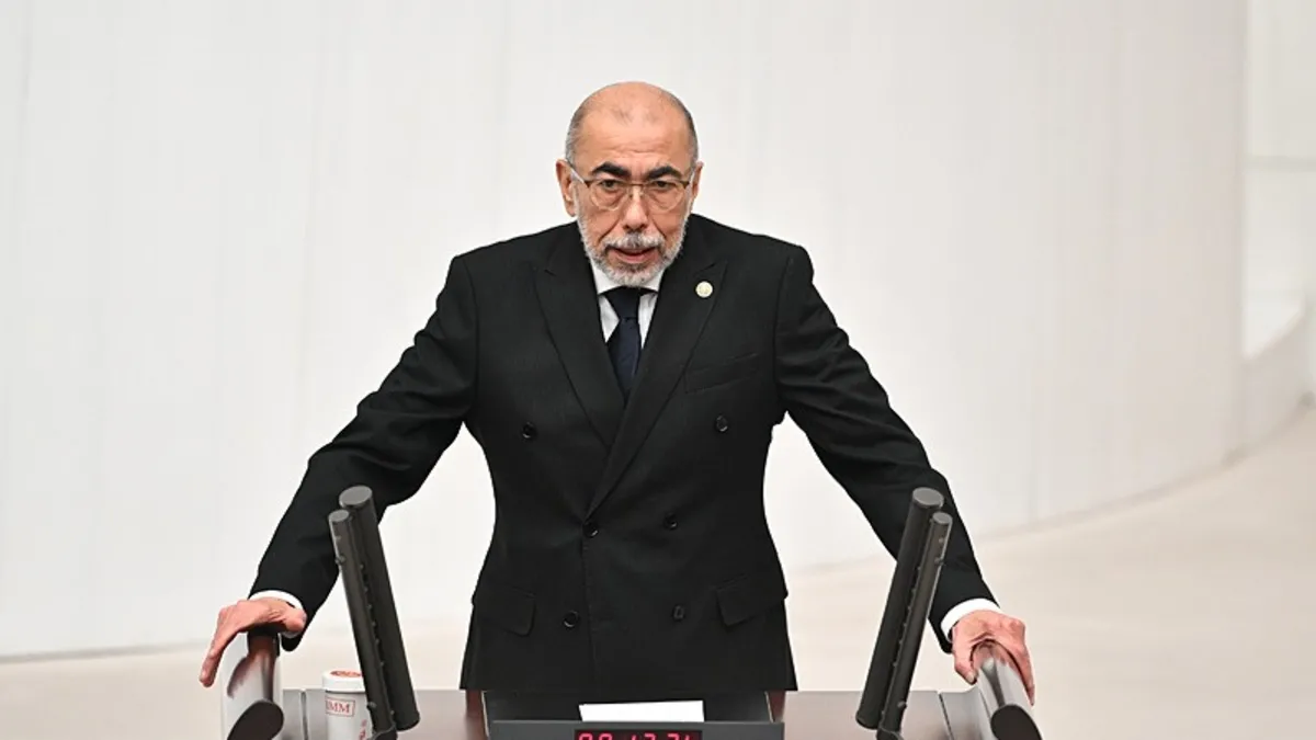 Asrın inşası Hatay'da tamamlanırken İYİ Partili vekilden Bakan Kurum’a teşekkür! "Gereken hizmeti verdiniz"