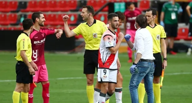 İspanyol futbolu dünyanın en uzun maçıyla başladı | Rayo Vallecano - Albacete maçı nihayet tamamlandı-2