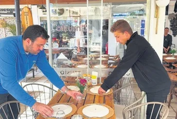 Çöpte bulduğu altınlarla hayatı değişti!