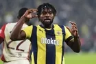 Allan Saint-Maximin yedek kulübesinde!