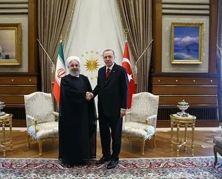 İran lideri Ruhani Külliye’de