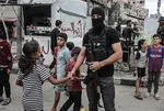 Gazze’de aylar sonra bir ilk! Halk pazar yerinde Hamas sivillerin arasında
