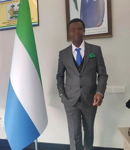 Belçikalı profesör Carolina Berrocal 7.5 milyonunu sanal aşkına kaptırdı!-7