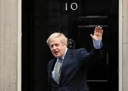 Son dakika: İngiltere Başbakanı Johnson koronavirüs tedavisinin ardından 22 gün sonra görevine döndü