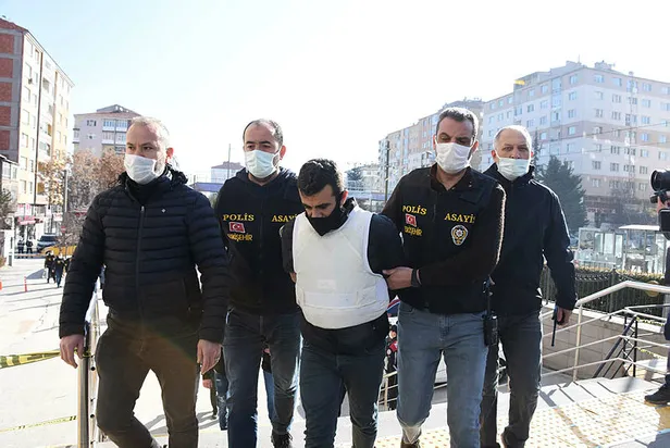 son-dakika-eskisehirdeki-kan-donduran-vahsette-yeni-detaylar-katil-is-ortagi-cikmisti-1613915721176.jpg SON DAKİKA! Eskişehir'deki kan donduran vahşette yeni detaylar! İlkay ve Emel Tokkal'ın katili tanıdık çıktı!-9