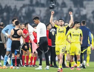 İsmail Yüksek göz dolduruyor