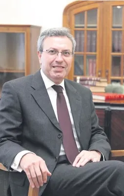 ‘30 yıllık bankacıyım döviz biriktirmedim’