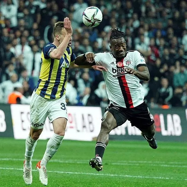 besiktas-ile-fenerbahce-sezonun-son-derbisinde-berabere-kaldi-1652046880574.jpeg Beşiktaş ile Fenerbahçe sezonun son derbisinde berabere kaldı...-2