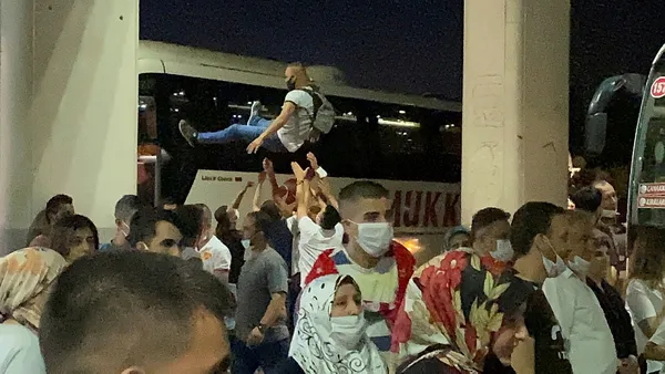 Uzmanlardan korkutan açıklama! Koronavirüste eski tedbirlere mi dönülüyor?-5