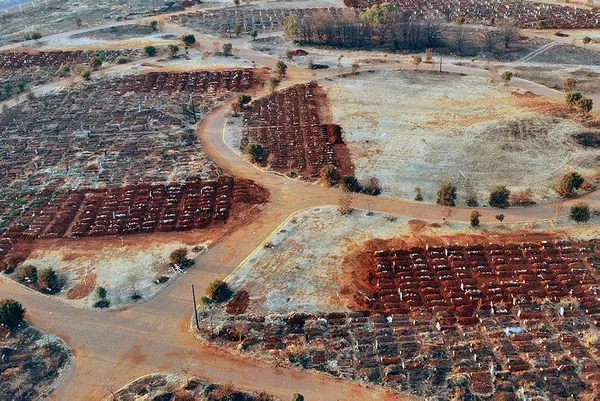 Güney Afrika kabusu yaşıyor! Yeni mezarlar kazıldı-3