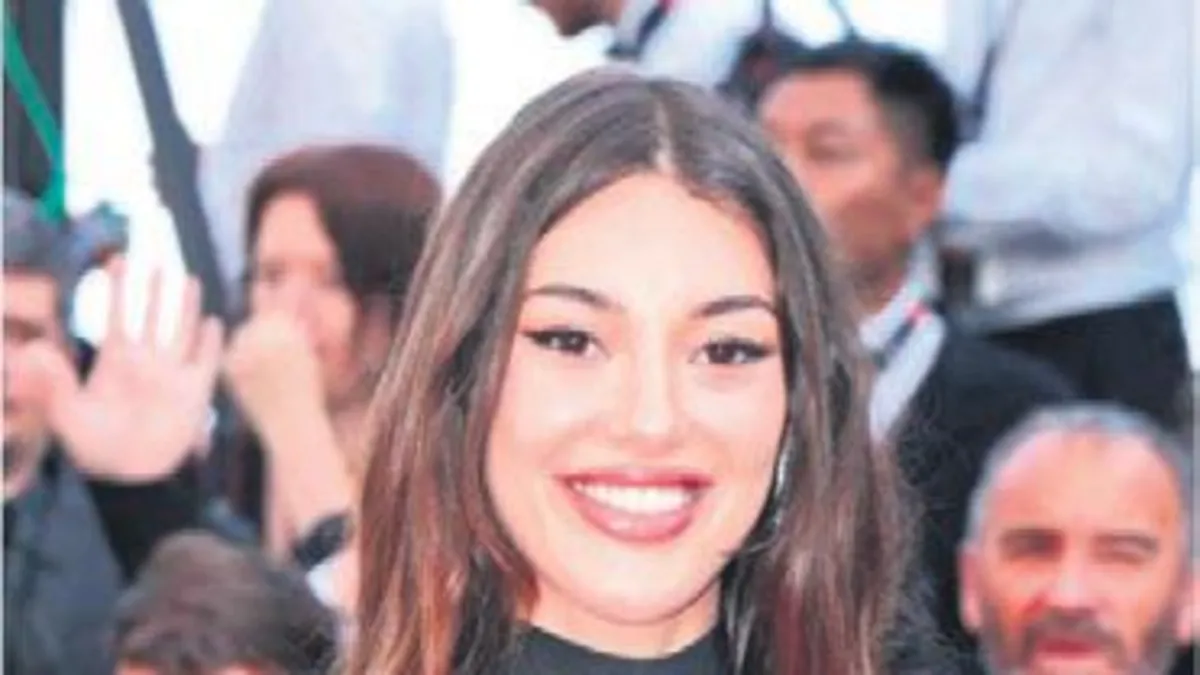 Bizimle değilsin
