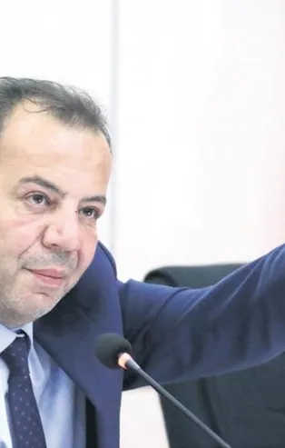 Irkçı tutumu ve ahlaksız açıklamalarıyla gündemden düşmeyen Tanju Özcan, Kılıçdaroğlu'na meydan okuyunca hedef oldu