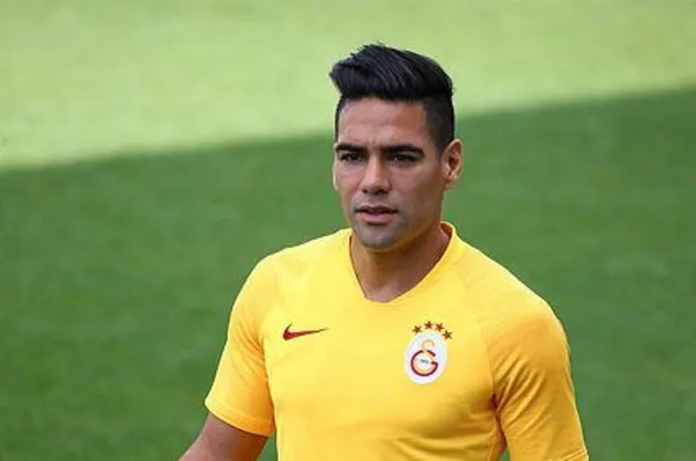 Ve Falcao sahaya çıktı!