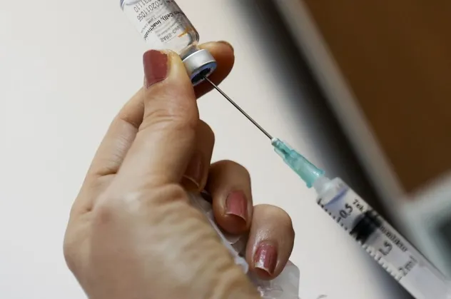 Aşı yaptıranlar dikkat! Eğer bunu yapmazsanız antikor seviyesi yüzde 50'nin altına düşer!