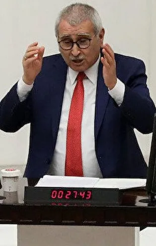 Dolardaki düşüşe ‘alım fırsatı’ demişti! İYİ Partili Durmuş Yılmaz çark etti: "Kimseye al veya sat tavsiyesinde bulunmadım"