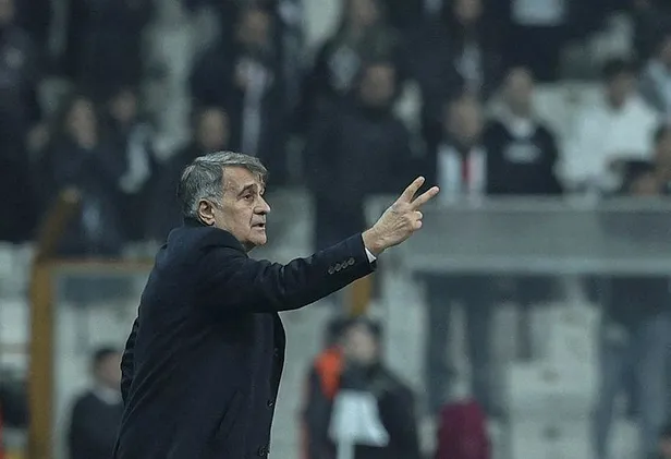 Beşiktaş'ta Wout Weghorst, Kasımpaşa ağlarını sarstı taraftara giderek el salladı-5