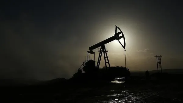 brent-petrolde-son-durum-ne-gozler-fiyatlara-cevrildi-16-kasim-2020-brent-petrol-fiyatlari-1605510576068.jpg Brent petrolde son durum ne? Gözler fiyatlara çevrildi | 16 Kasım 2020 Brent petrol fiyatları-5