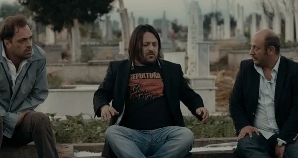 luran-ahmeti-kimdir-kac-yasindaydi-nereli-luran-ahmeti-olum-sebebi-nedir-1616738481590.jpg Luran Ahmeti kimdir, kaç yaşındaydı, nereli? Luran Ahmeti ölüm sebebi nedir?-2