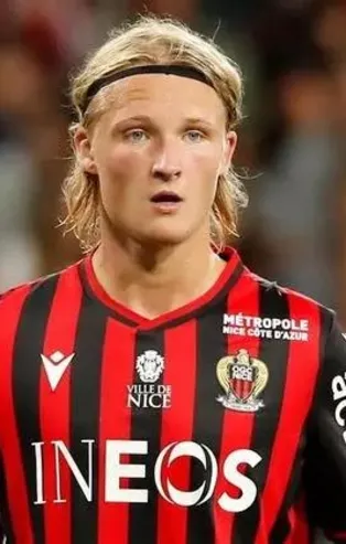 Golcü arayışlarını sürdüren Beşiktaş Danimarkalı yıldız Dolberg'İ listeye ekledi