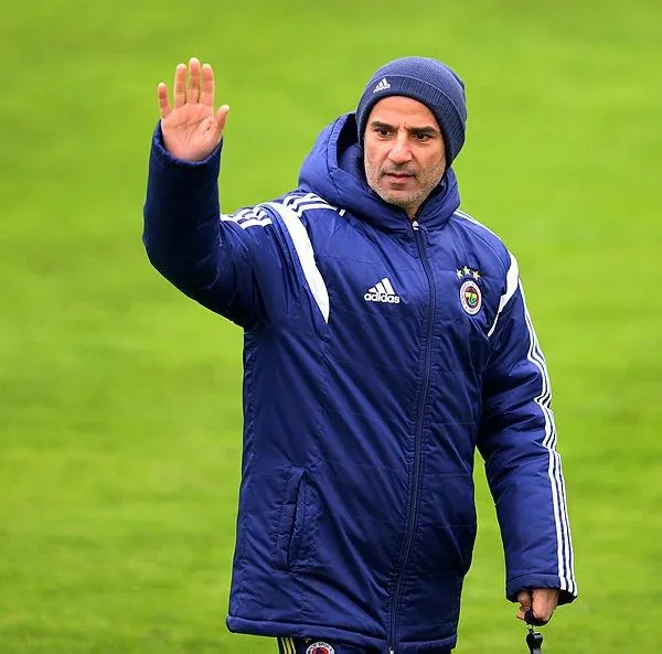 teknik-direktor-ismail-kartaldan-fenerbahce-sozleri-cumle-alem-biliyor-1636045646004.jpeg Teknik Direktör İsmail Kartal'dan Fenerbahçe sözleri: Cümle alem biliyor...-2